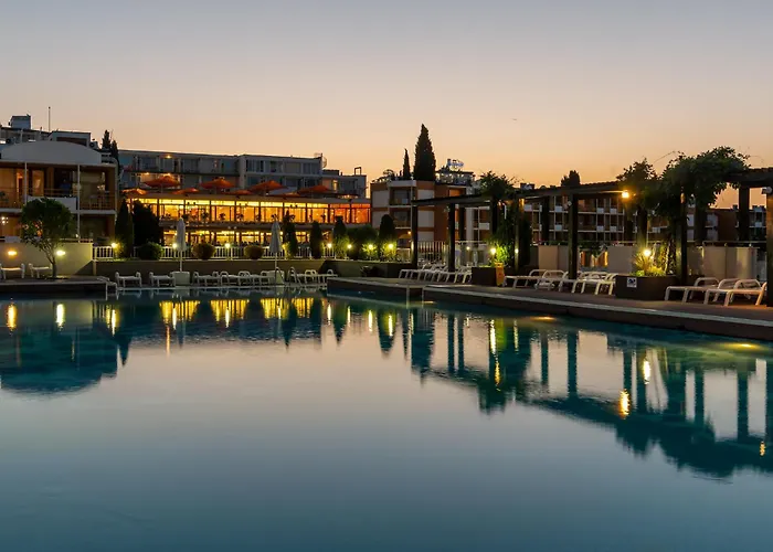 Burgas Hotel 4*